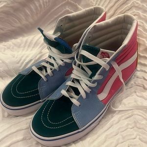 Multicolored high top Vans. Mens size 10. 11..Never worn.